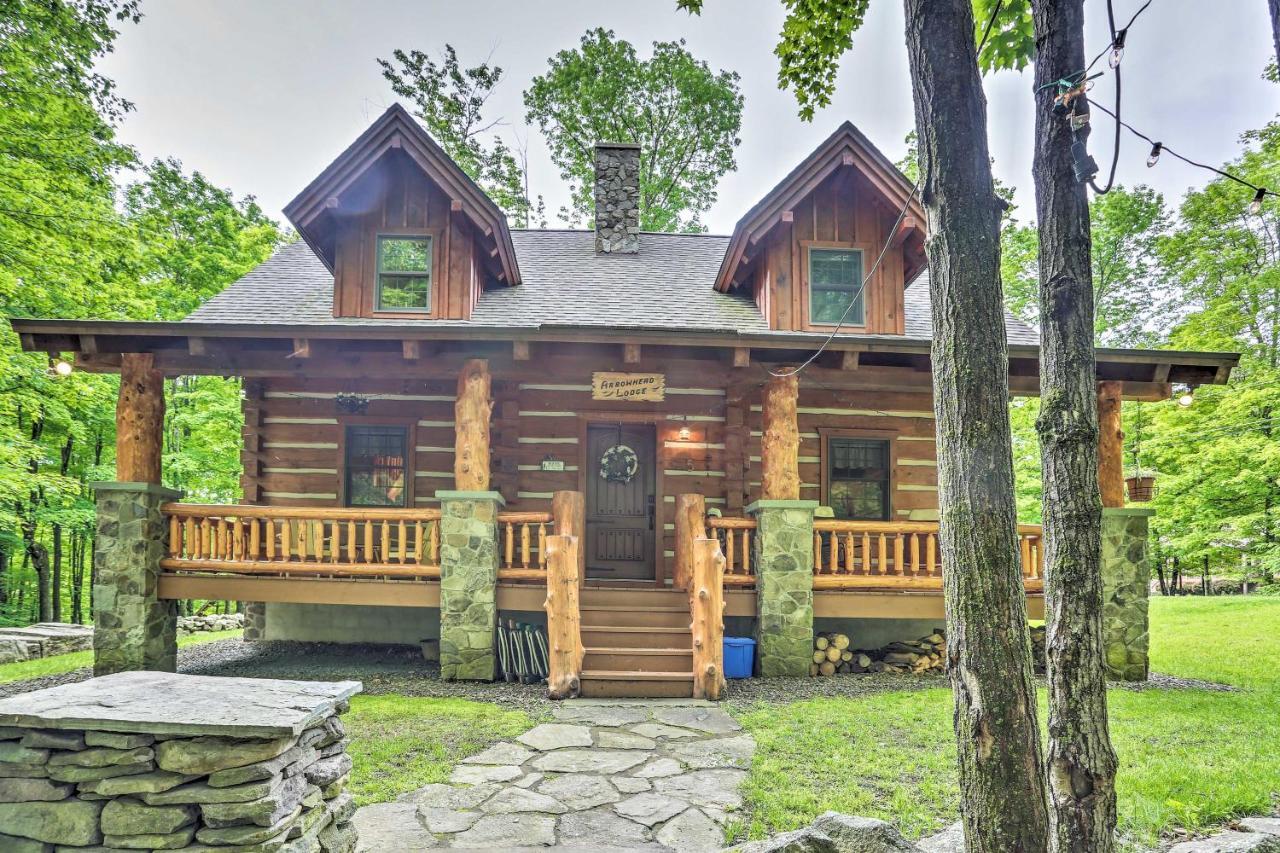 Lake Ariel Lake Wallenpaupack Cabin With Shared Pool!ヴィラ エクステリア 写真